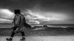 Photo d'art en noir et blanc, tirage limité, lever de soleil sur la côte Bretonne.